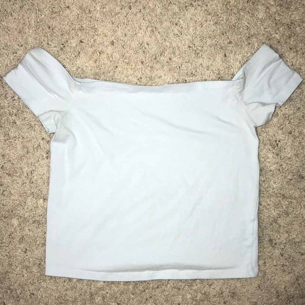 PacSun off the shoulder tee
